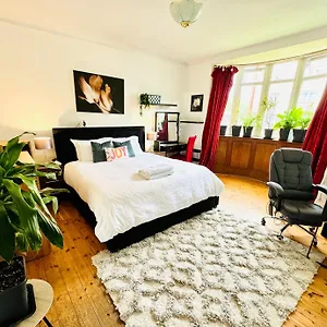 Leith Walk Budget Homestay